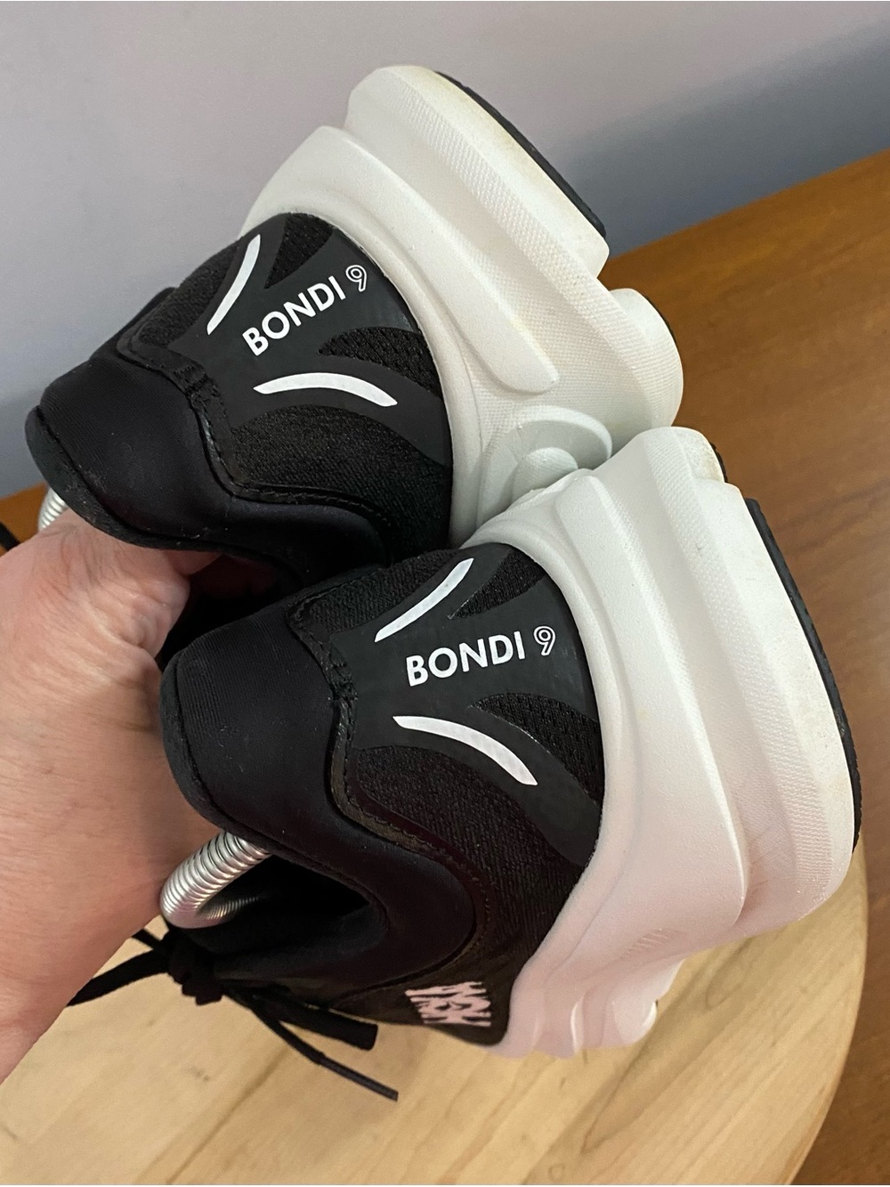 HOKA Bondi 9 Black White Running Athletic Shoes Womens Size 10 B Regular 1162012 - Picture 11 of 13